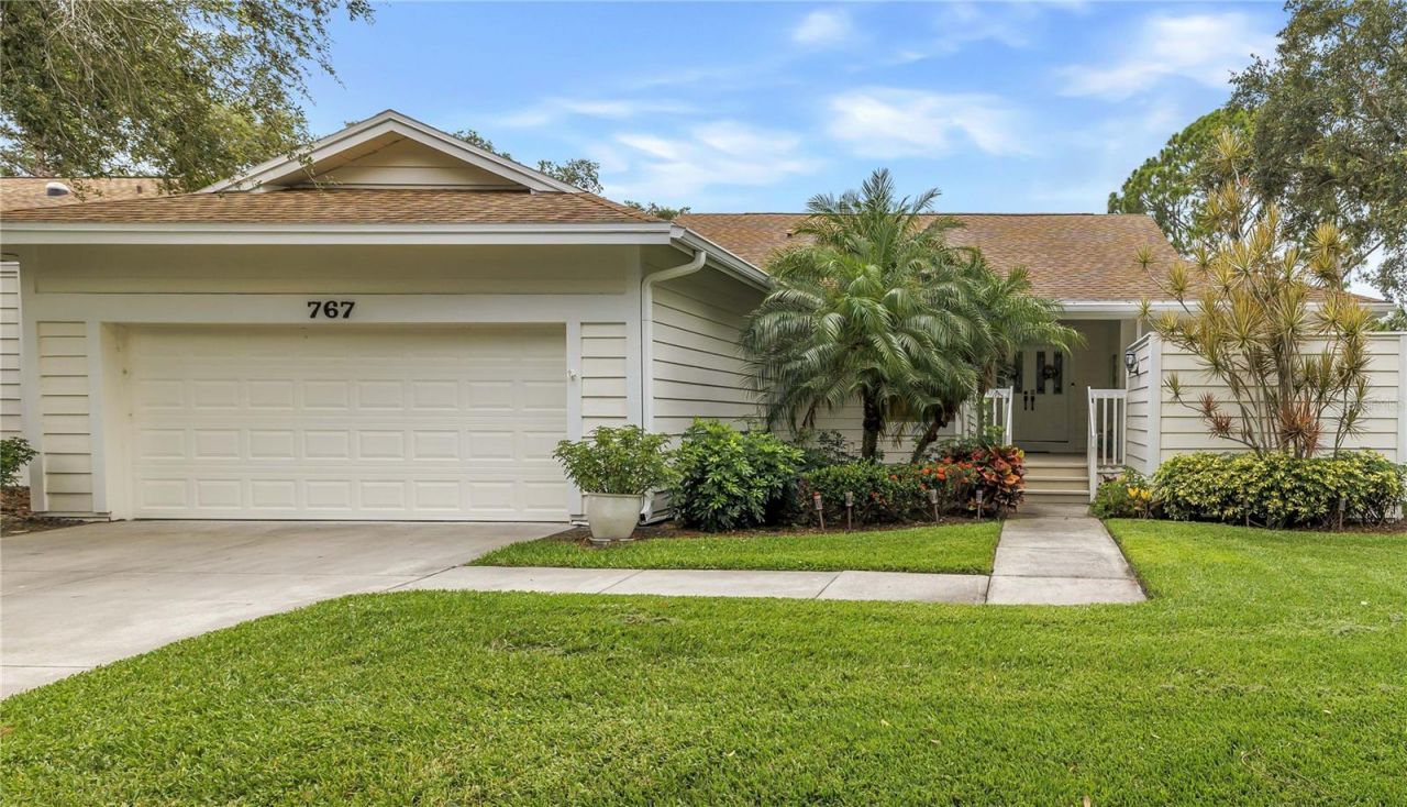 767 Caya Costa Court Ne, Saint Petersburg, FL 33702 Photo