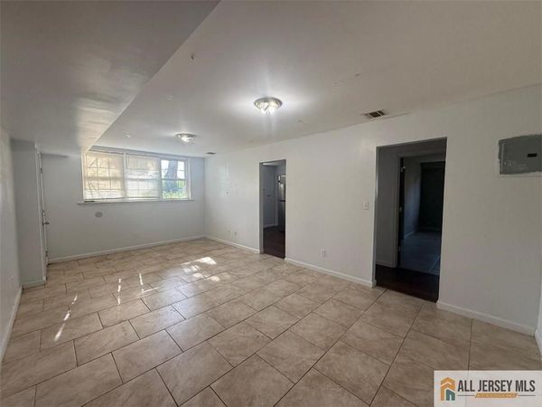 403 College Drive , Edison, NJ 08817