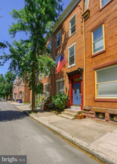 1709 PENN STREET , HARRISBURG, PA 17102