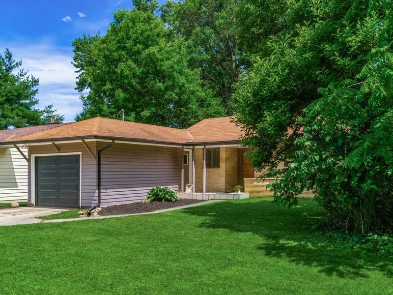 276 W Fountain Avenue, Delaware, OH 43015 Photo 2
