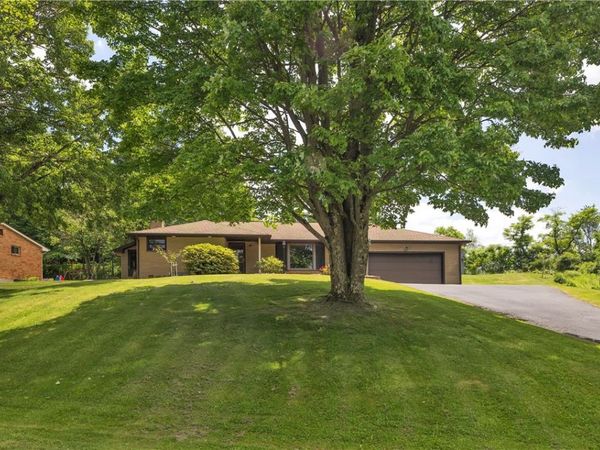 104 Pine Drive , Butler, PA 16001