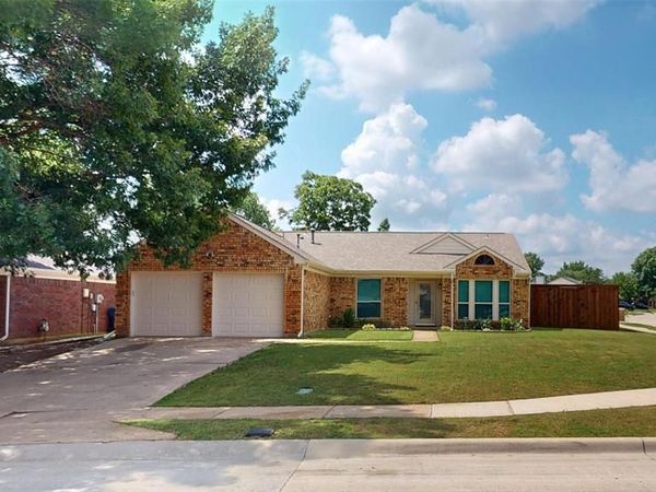 1317 Colonial Place , Flower Mound, TX 75028