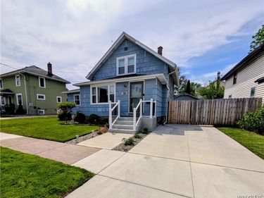 88 Highland Avenue , Tonawanda, NY 14150