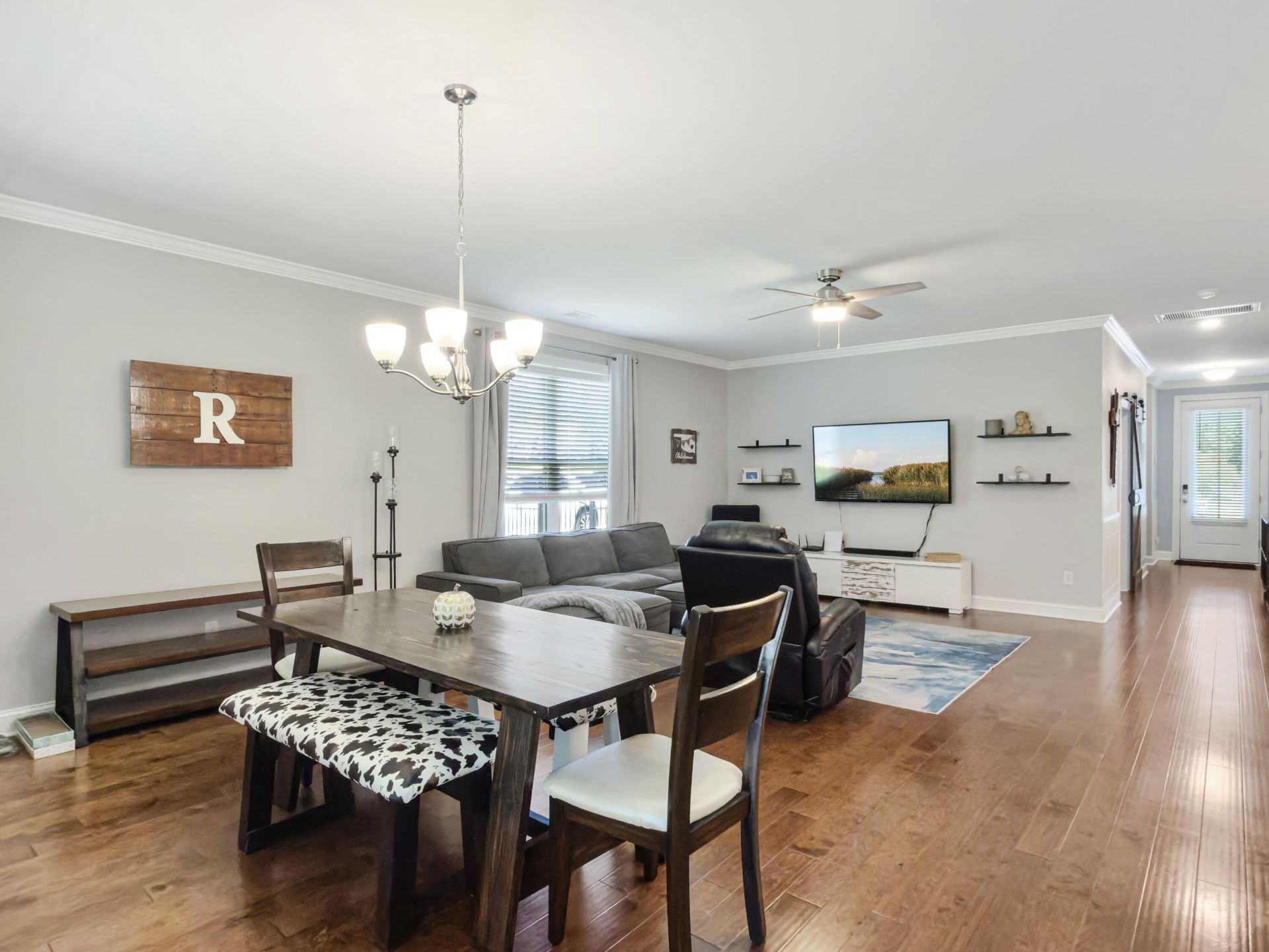 544 Pontoon Road Photo 16