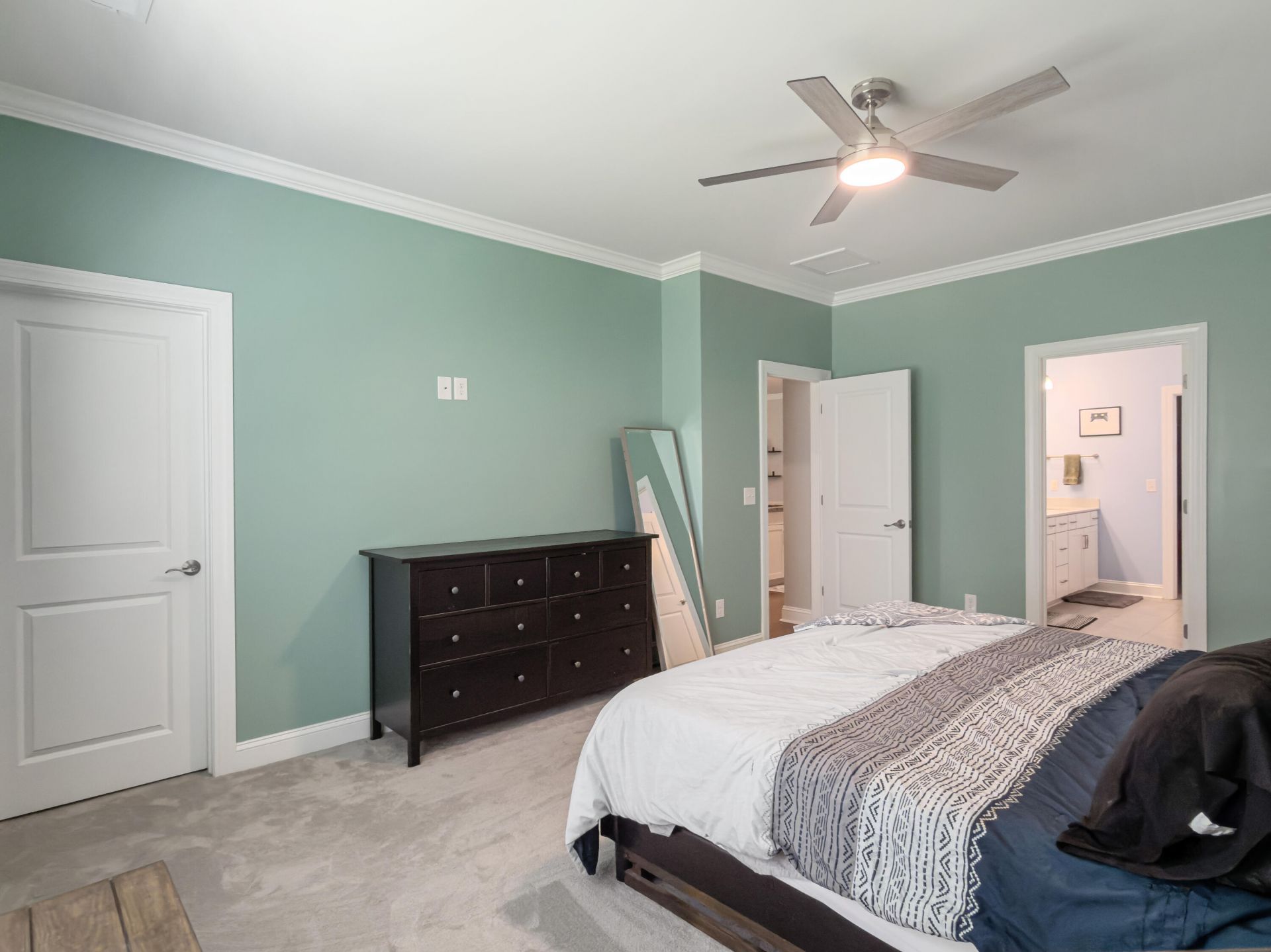 544 Pontoon Road Photo 30