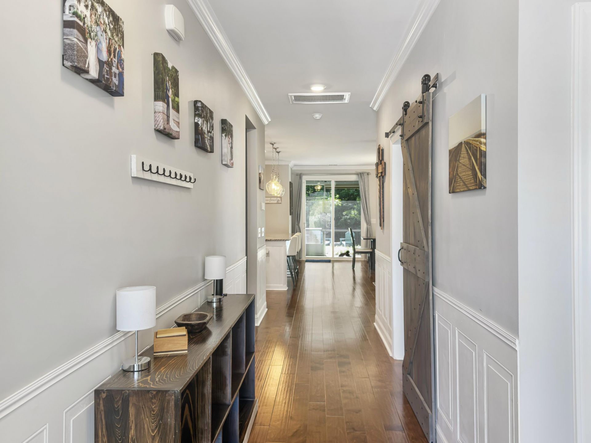 544 Pontoon Road Photo 4