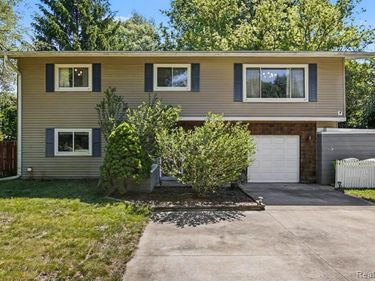 9180 Posey Drive, Northfield Twp, MI 48189