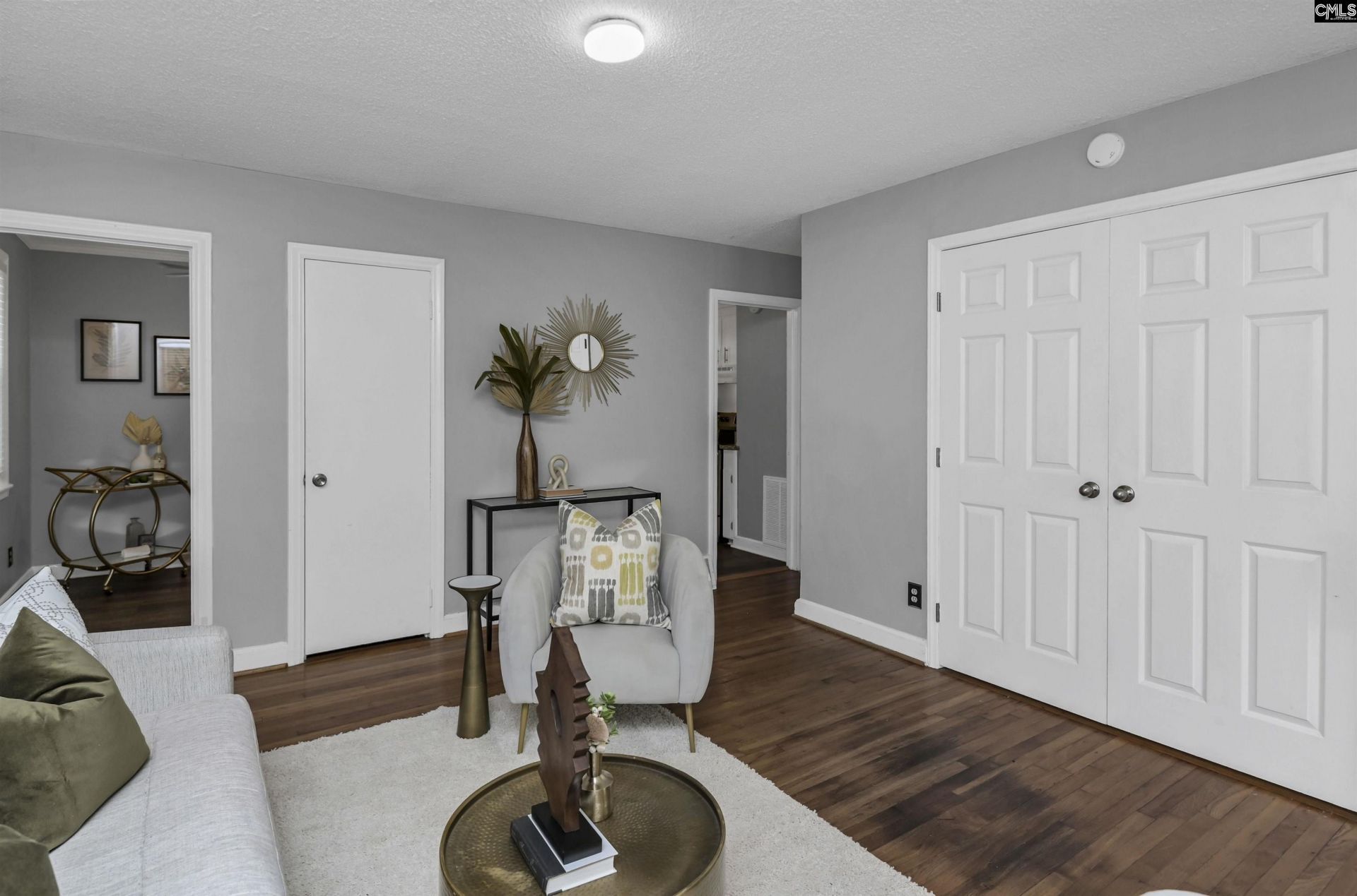 2807 Holt Drive  Photo 8