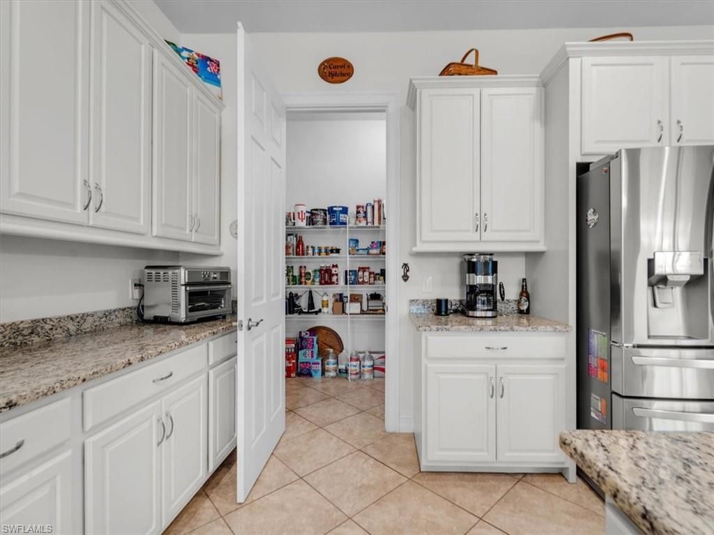 3271 Baravaldo Cir, Cape Coral, FL 33909 Photo