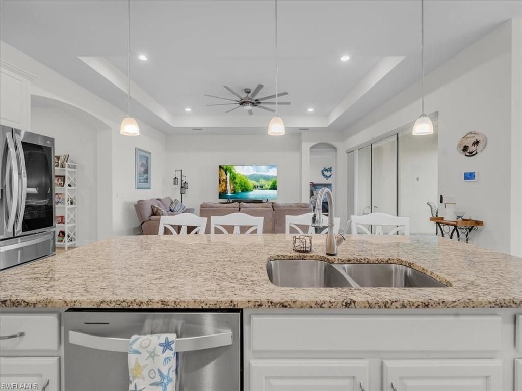 3271 Baravaldo Cir, Cape Coral, FL 33909 Photo