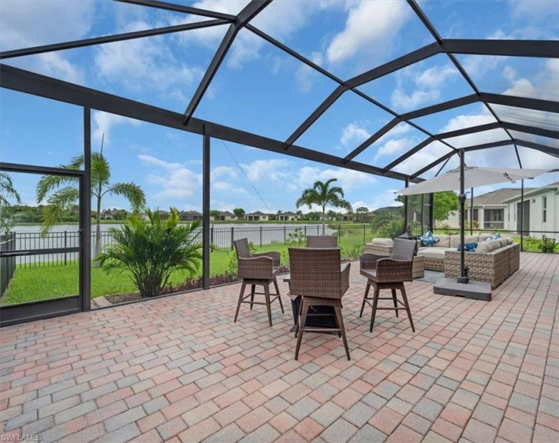 3271 Baravaldo Cir, Cape Coral, FL 33909 Photo