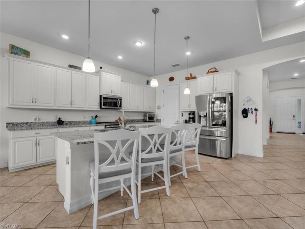 3271 Baravaldo Cir, Cape Coral, FL 33909 Photo