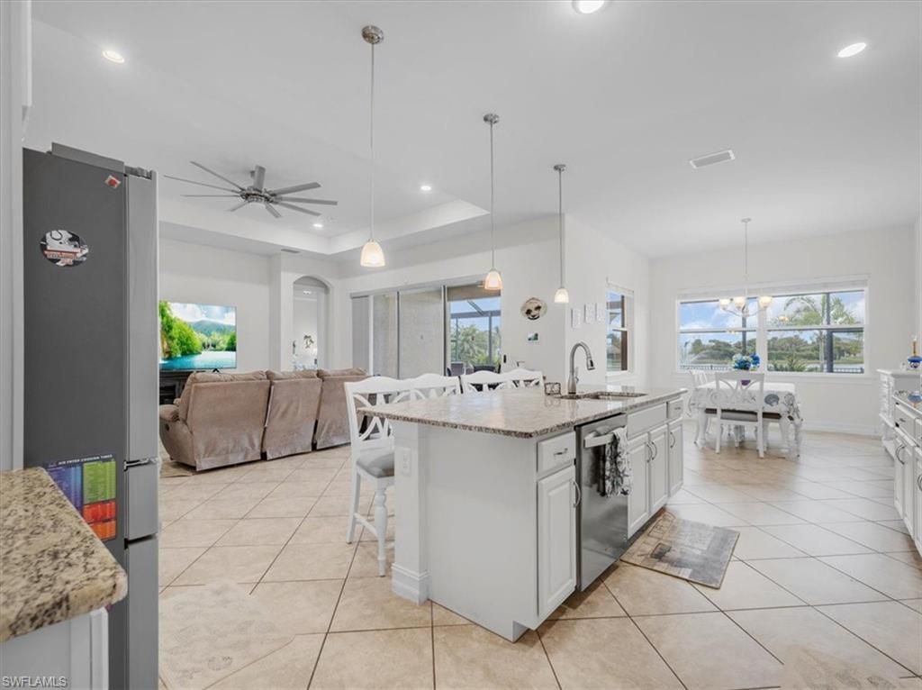 3271 Baravaldo Cir, Cape Coral, FL 33909 Photo