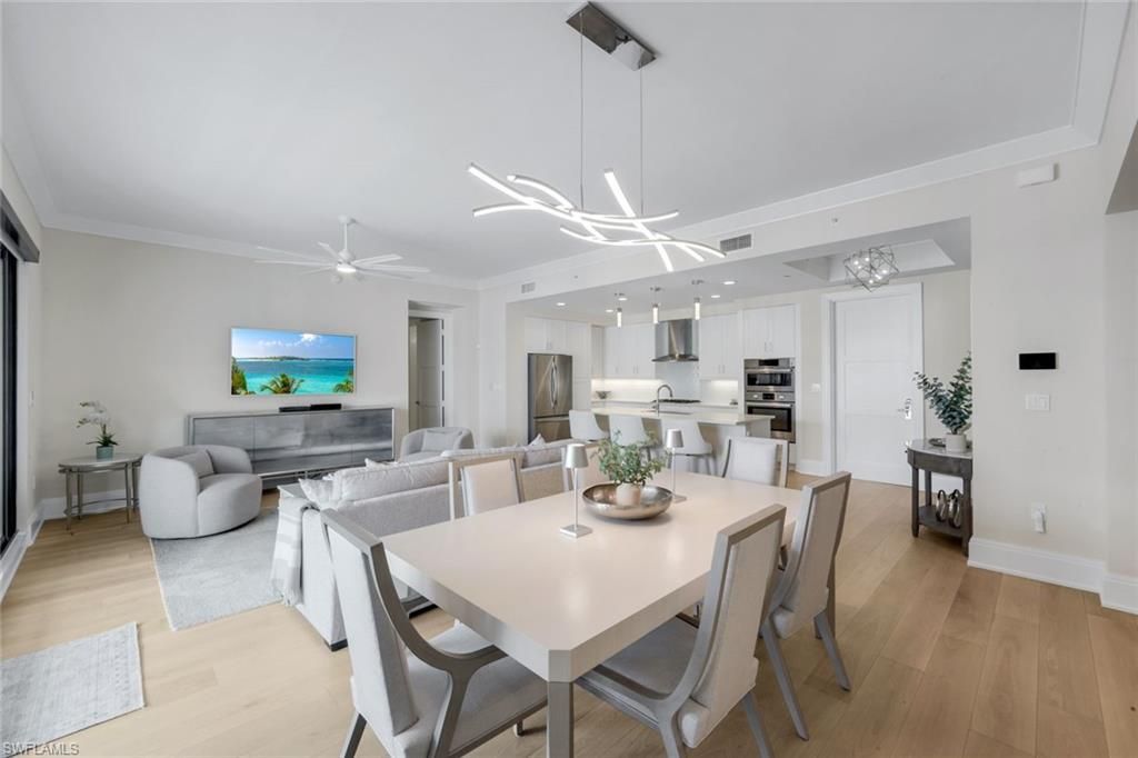 1135 3rd Ave S, Unit 518, Naples, FL 34102 Photo