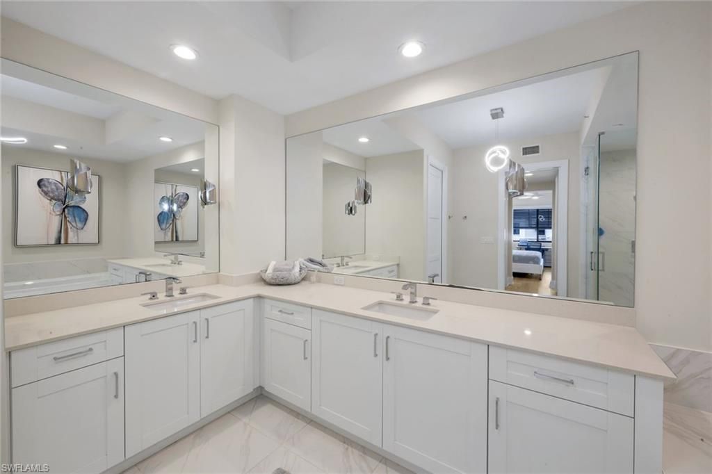 1135 3rd Ave S, Unit 518, Naples, FL 34102 Photo
