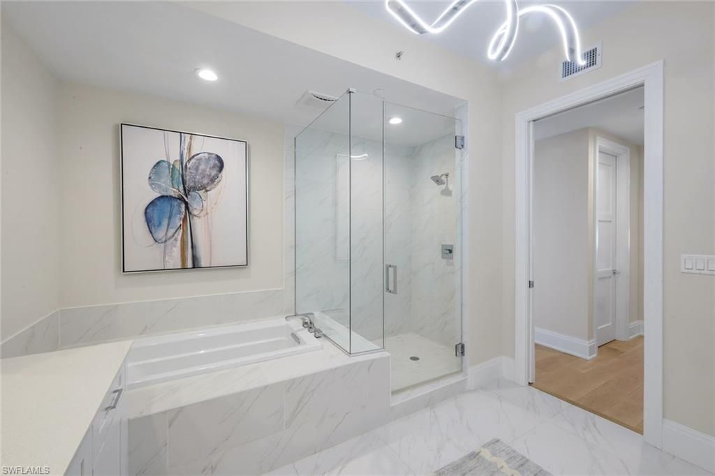 1135 3rd Ave S, Unit 518, Naples, FL 34102 Photo