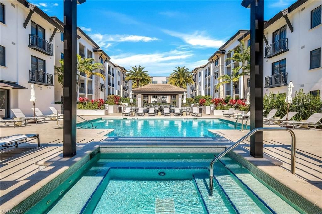1135 3rd Ave S, Unit 518, Naples, FL 34102 Photo