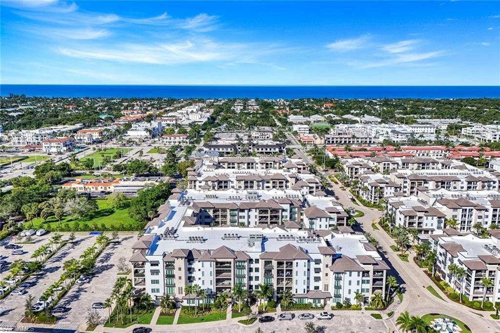 1135 3rd Ave S, Unit 518, Naples, FL 34102 Photo
