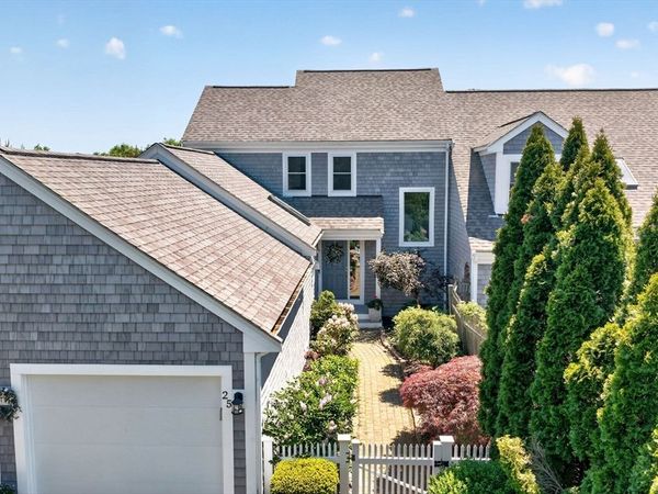 25 Pinchion Vale, Unit 25, Plymouth, MA 02360