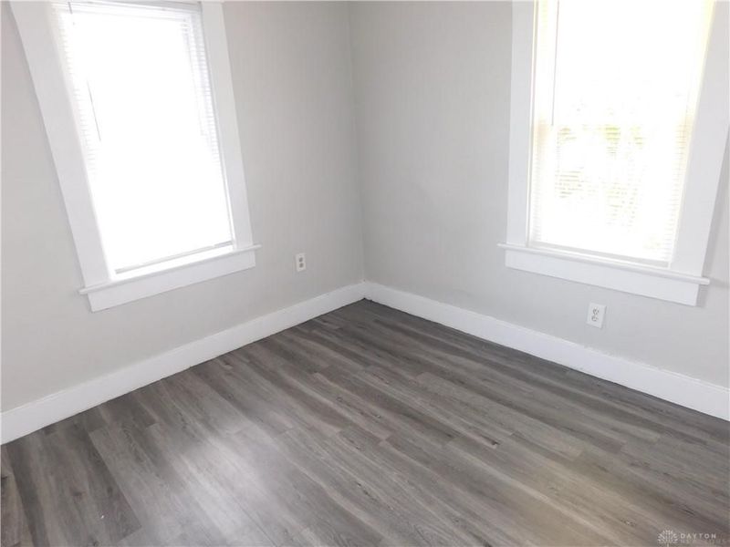 218 W Fairview Avenue, Dayton, OH 45350 Photo 9
