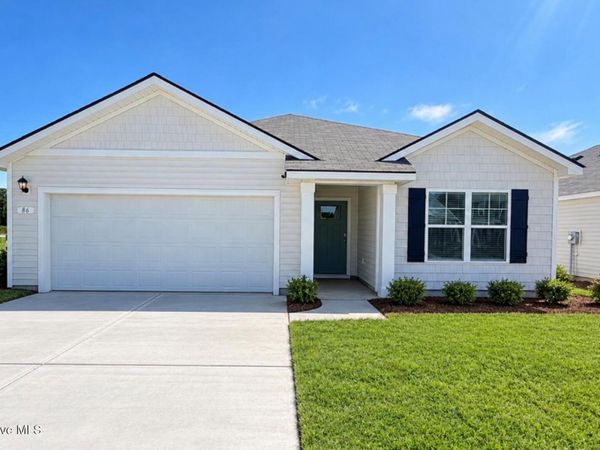 86 Ashworth Drive, Tabor City, NC 28463