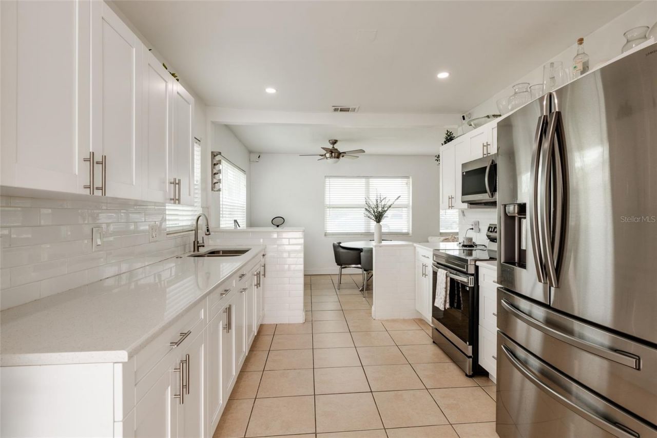 101 40th Avenue Ne, Saint Petersburg, FL 33703 Photo