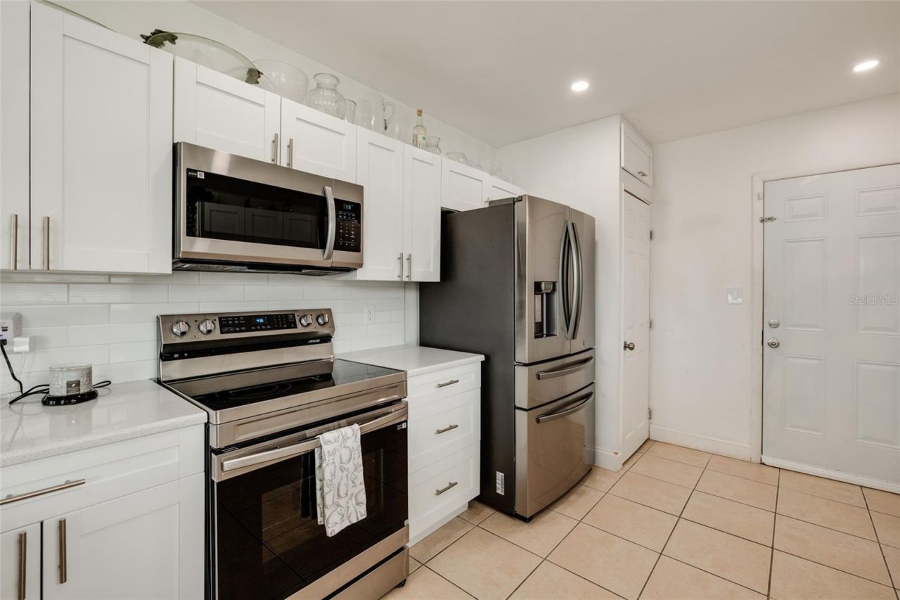 101 40th Avenue Ne, Saint Petersburg, FL 33703 Photo