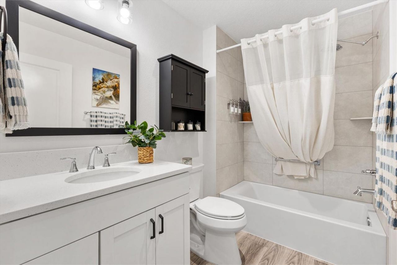 8005 Joedy Carter Path, The Villages, FL 34762 Photo