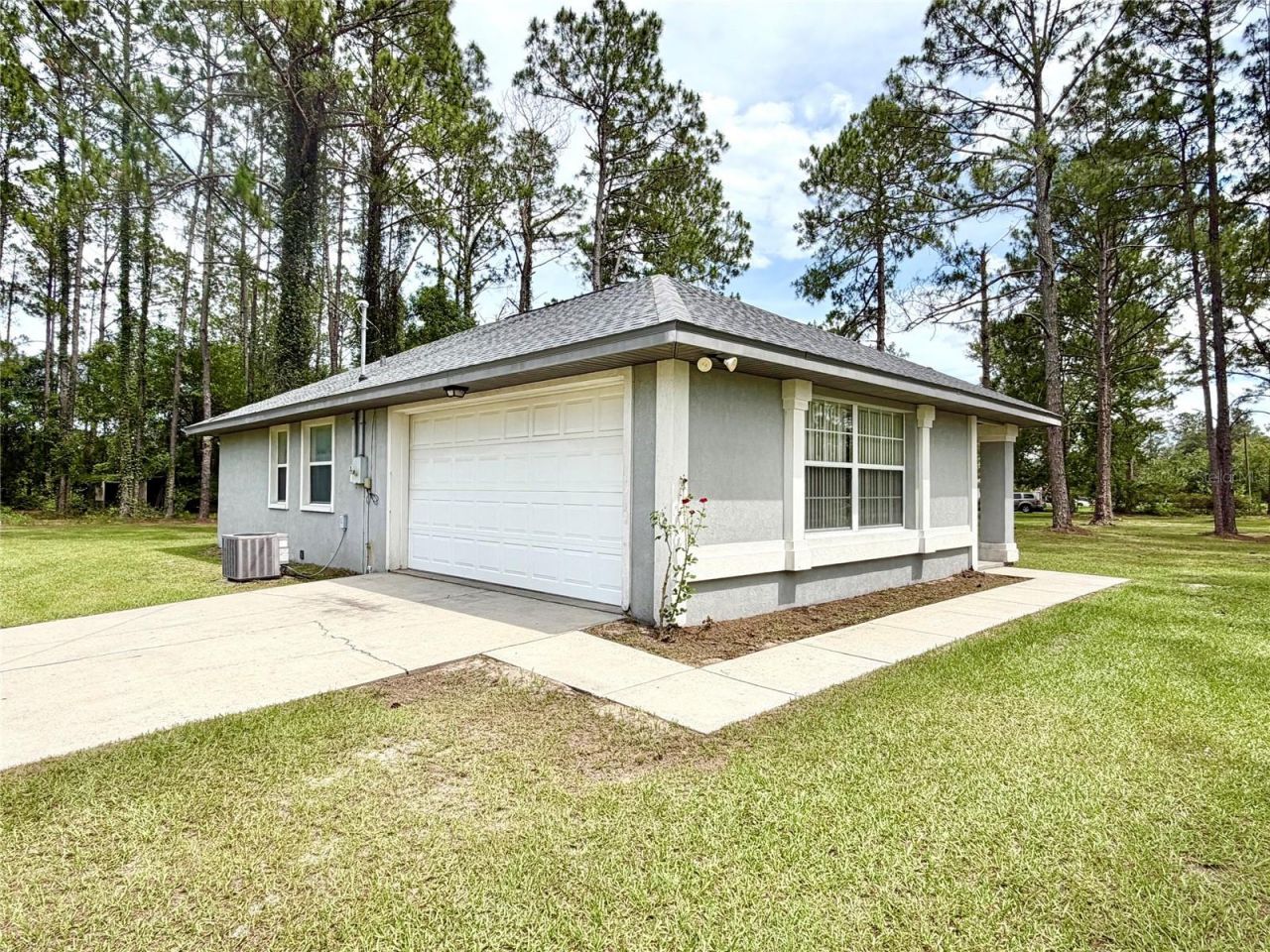 9972 SW 151st Place , Lake Butler, FL 32054 Photo