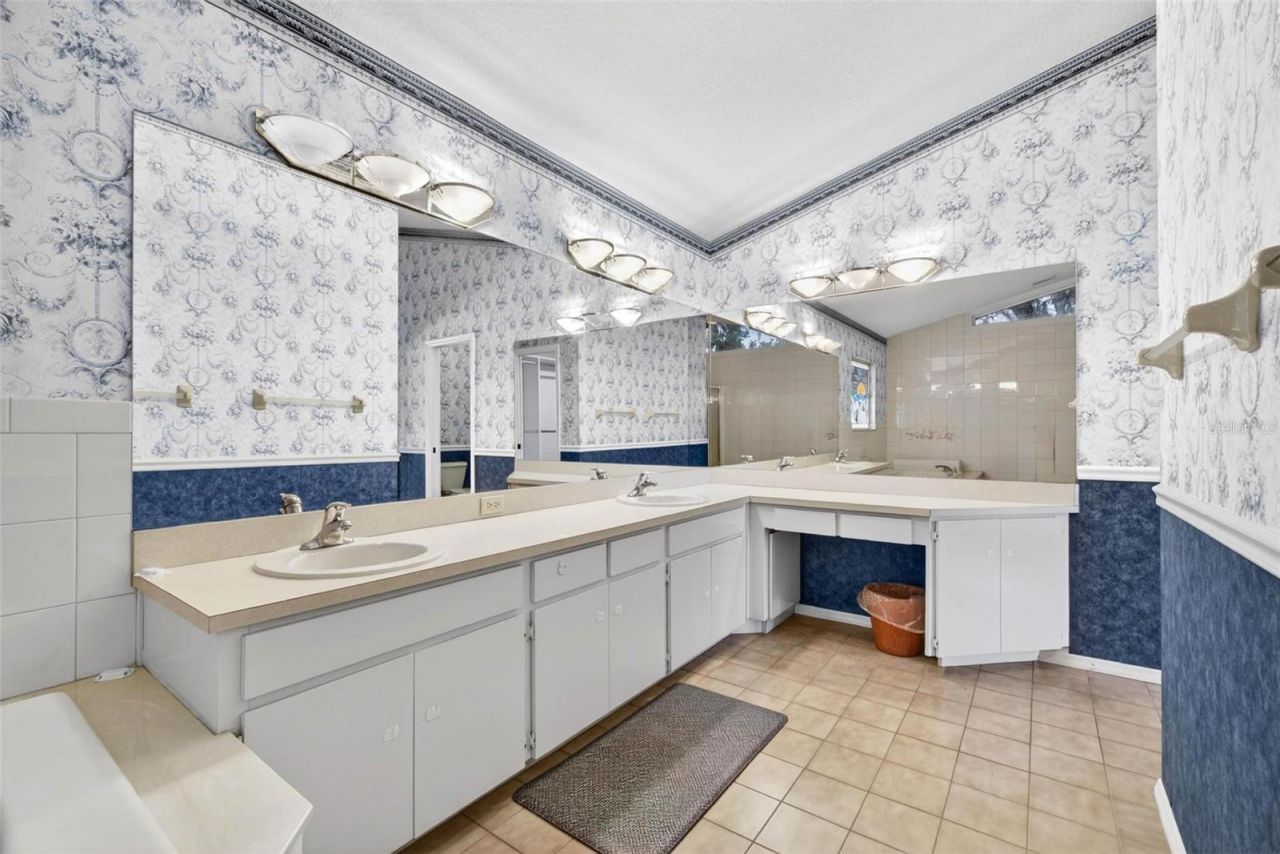 14286 Sunshine Court , Largo, FL 33774 Photo