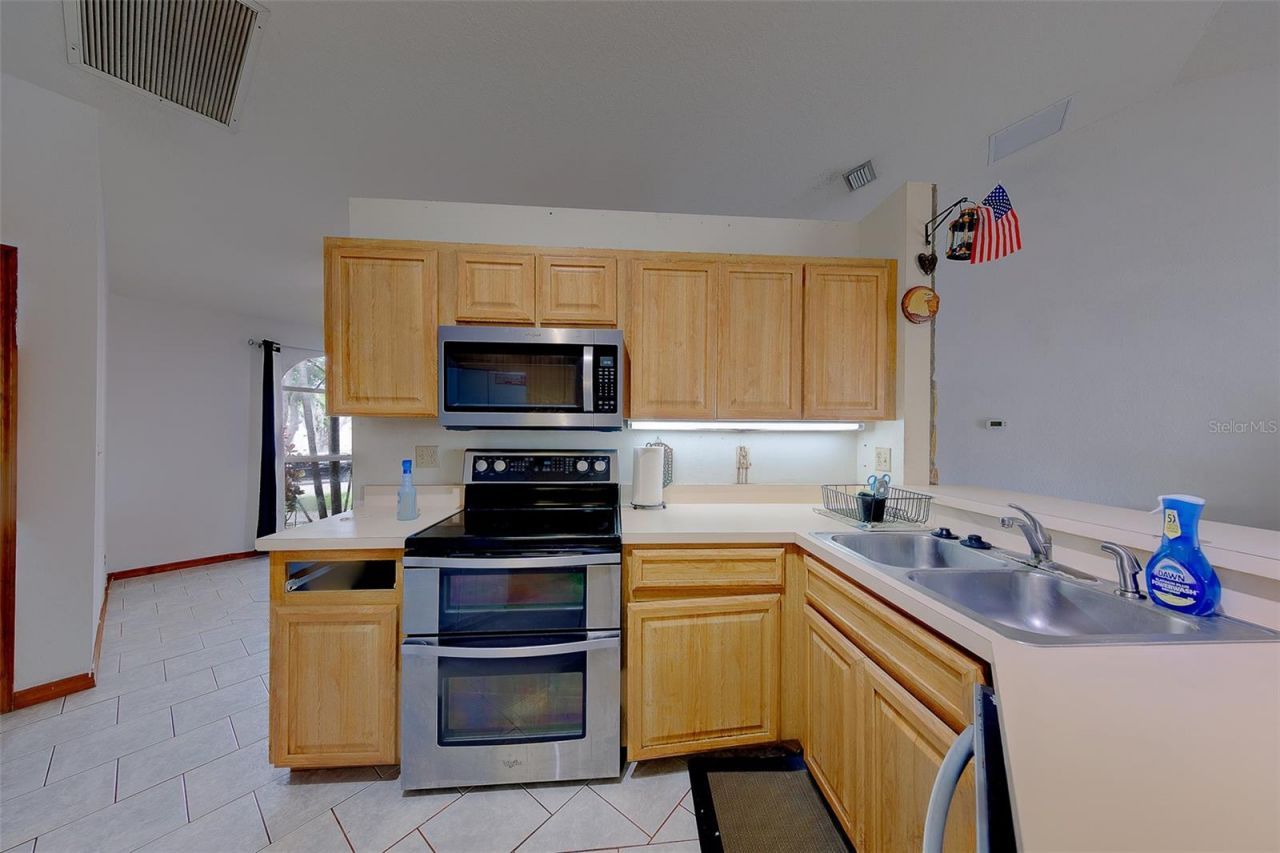 11150 Broadwood Drive N, Pinellas Park, FL 33782 Photo