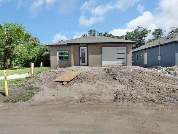 556 WALLACE STREET , DAYTONA BEACH, FL 32114