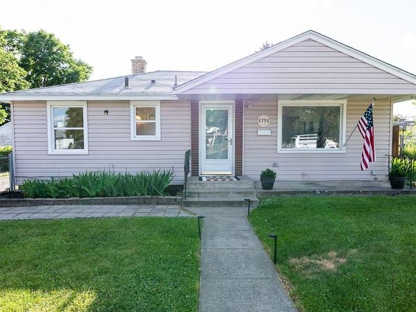 5715 N A St, Spokane, WA 99205