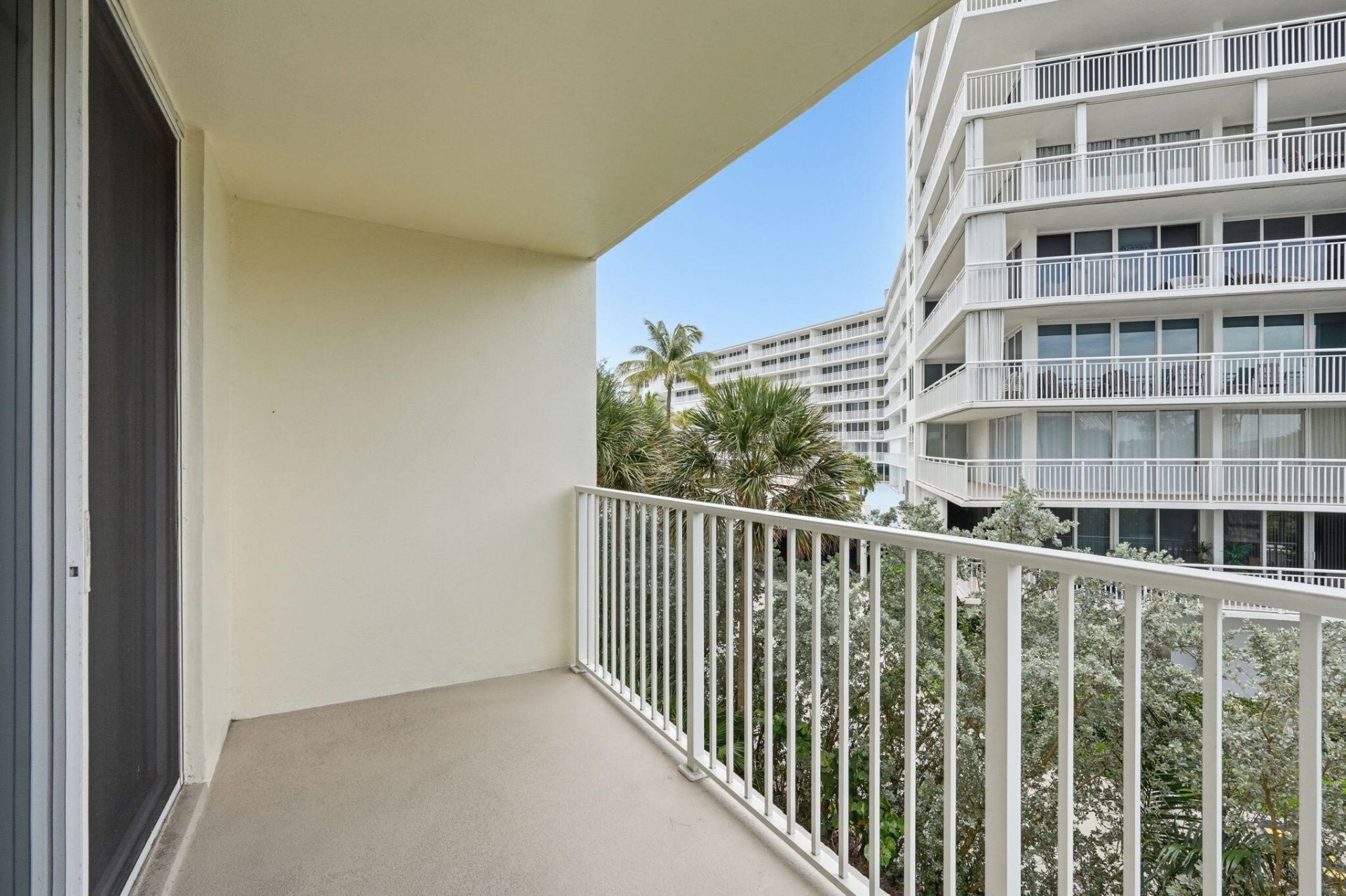 3540 S Ocean Boulevard, South Palm Beach, FL 33480 Photo