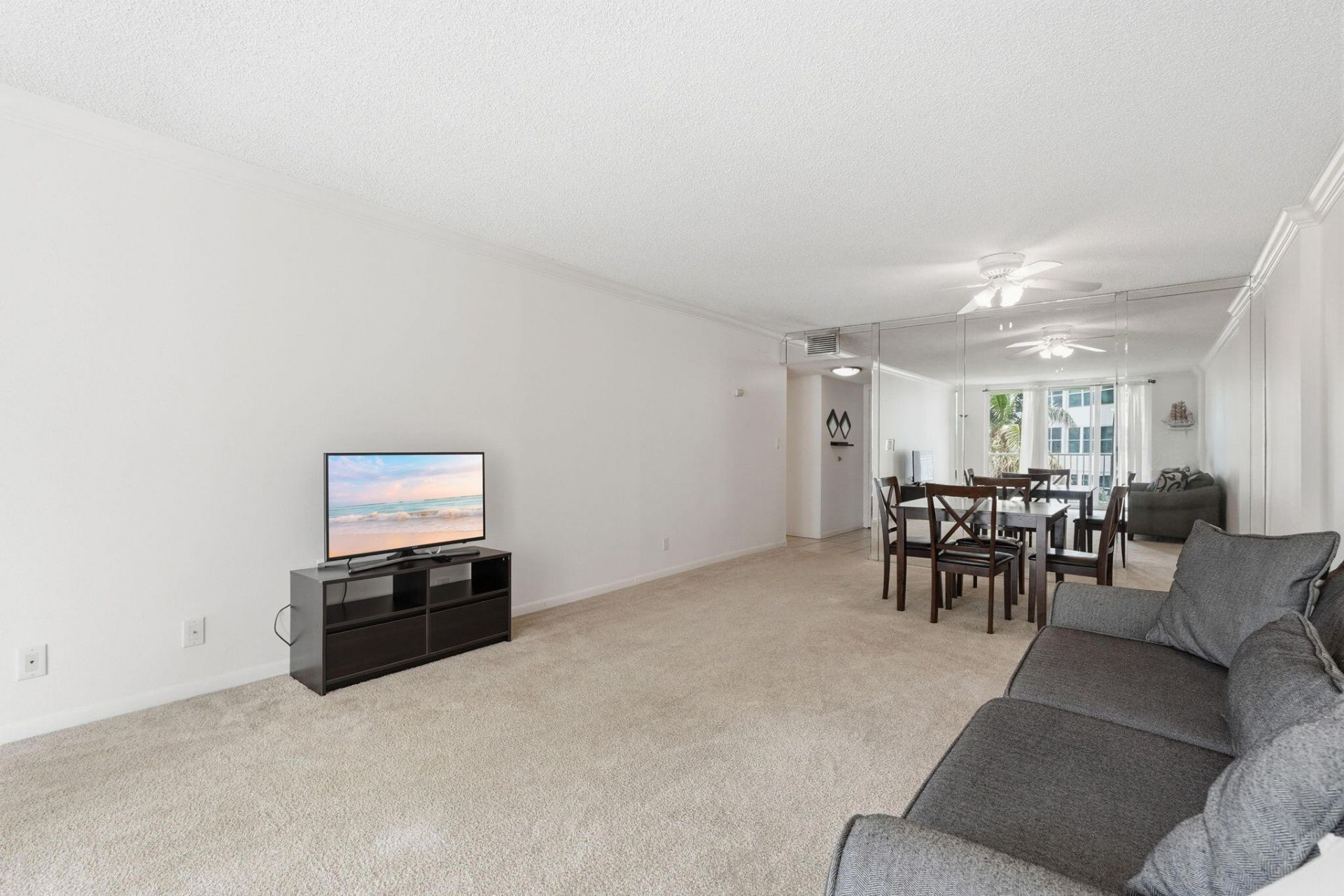 3540 S Ocean Boulevard, South Palm Beach, FL 33480 Photo