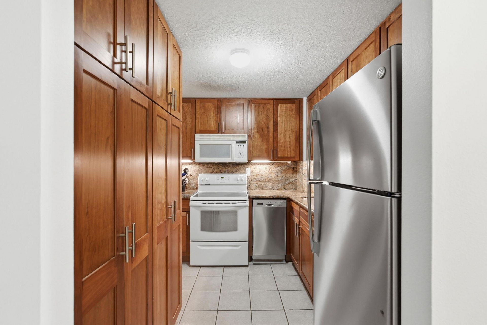 3540 S Ocean Boulevard, South Palm Beach, FL 33480 Photo