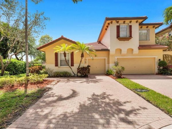 5812 NW 119th Terrace, Coral Springs, FL 33076
