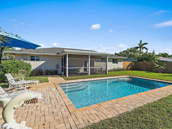 372 Franklin Road, Tequesta, FL 33469