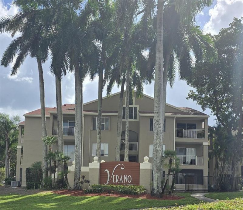 1845 Palm Cove Boulevard, Unit 8-204, Delray Beach, FL 33445 Photo