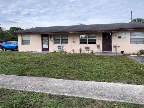 5421-5425 NW 15th Court, Unit 5425, Lauderhill, FL 33313