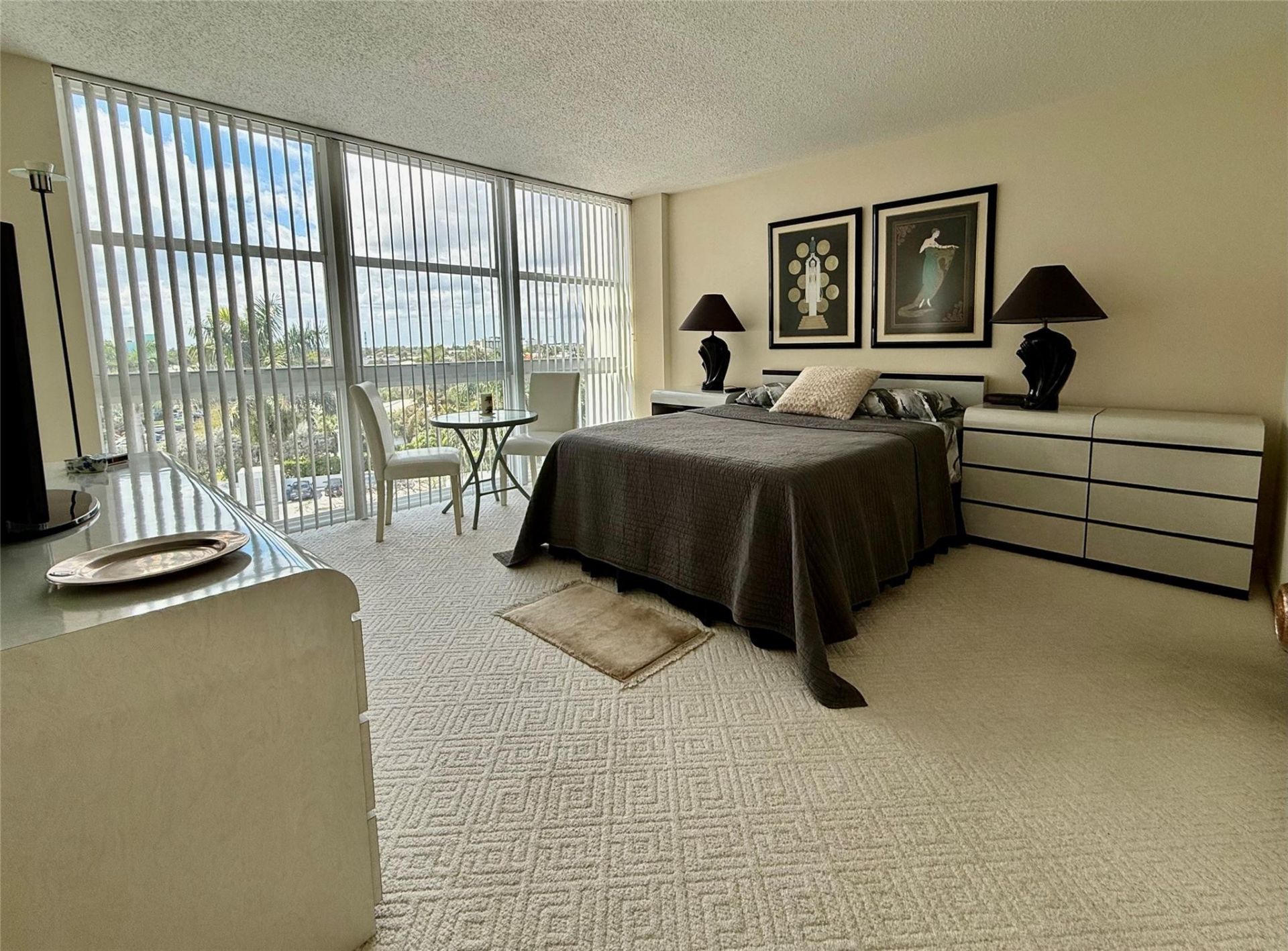 2841 N Ocean Boulevard, Unit 603, Fort Lauderdale, FL 33308 Photo