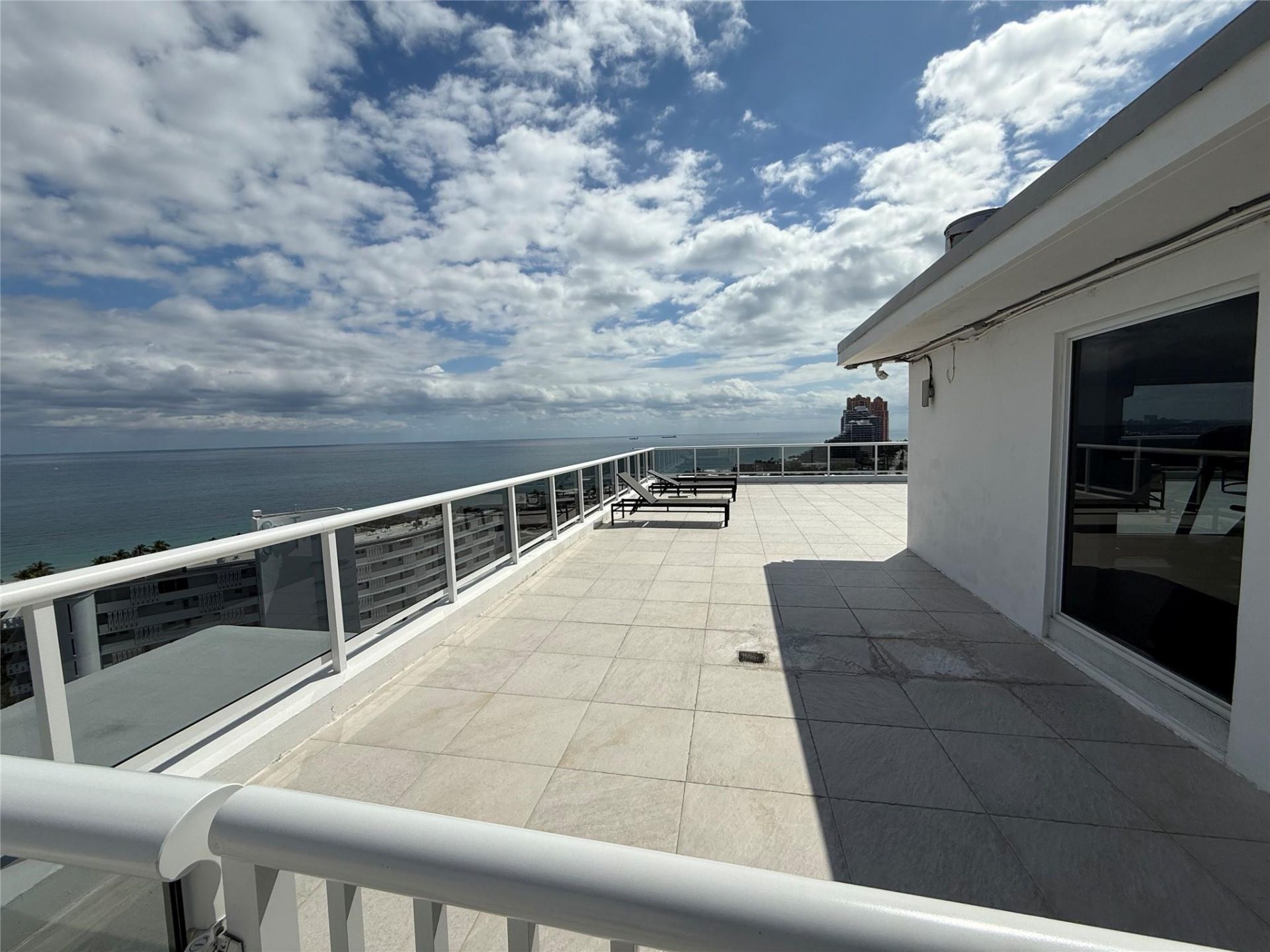 2841 N Ocean Boulevard, Unit 603, Fort Lauderdale, FL 33308 Photo