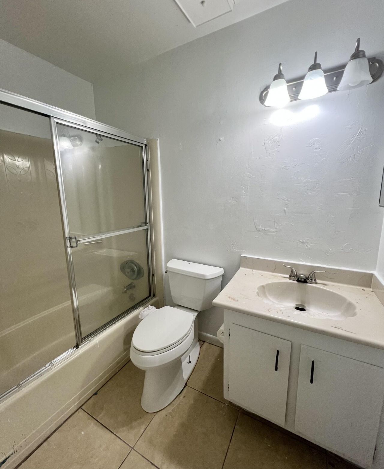6061 Shaker Wood Circle, Unit 201, Tamarac, FL 33319 Photo