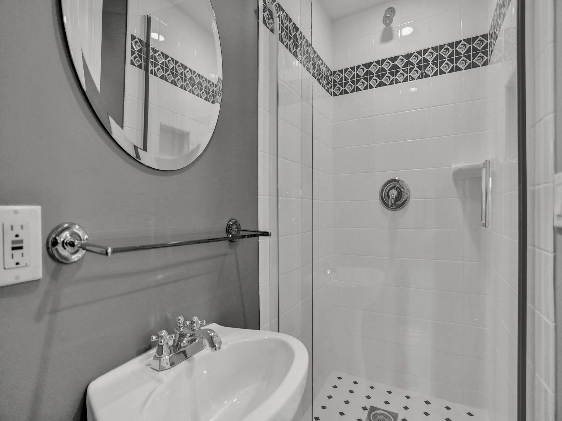 620 Tennis Club Drive, Unit 304, Fort Lauderdale, FL 33311 Photo