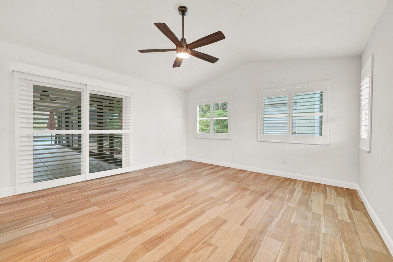 7986 SE Trenton Avenue, Hobe Sound, FL 33455 Photo