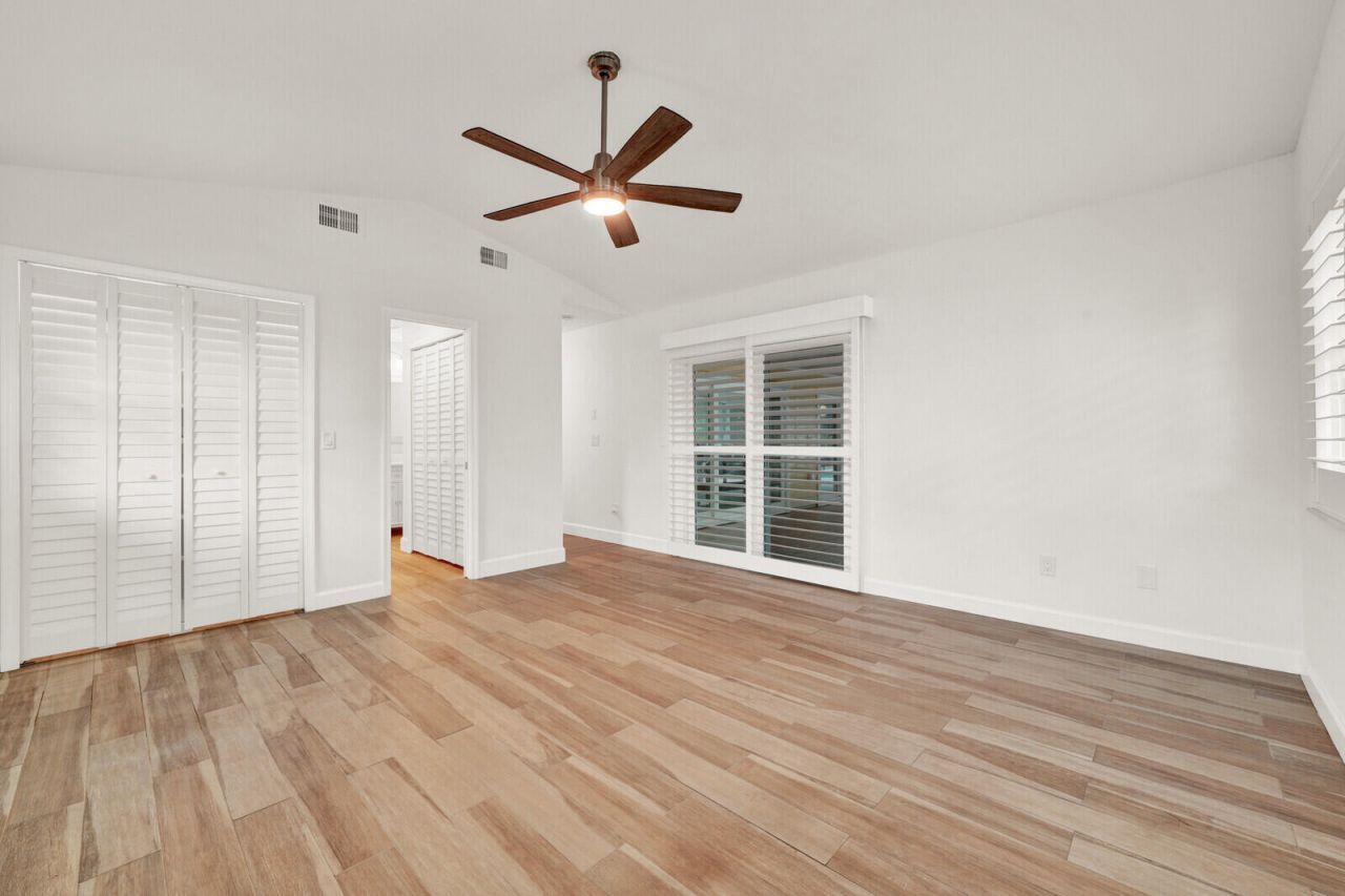 7986 SE Trenton Avenue, Hobe Sound, FL 33455 Photo