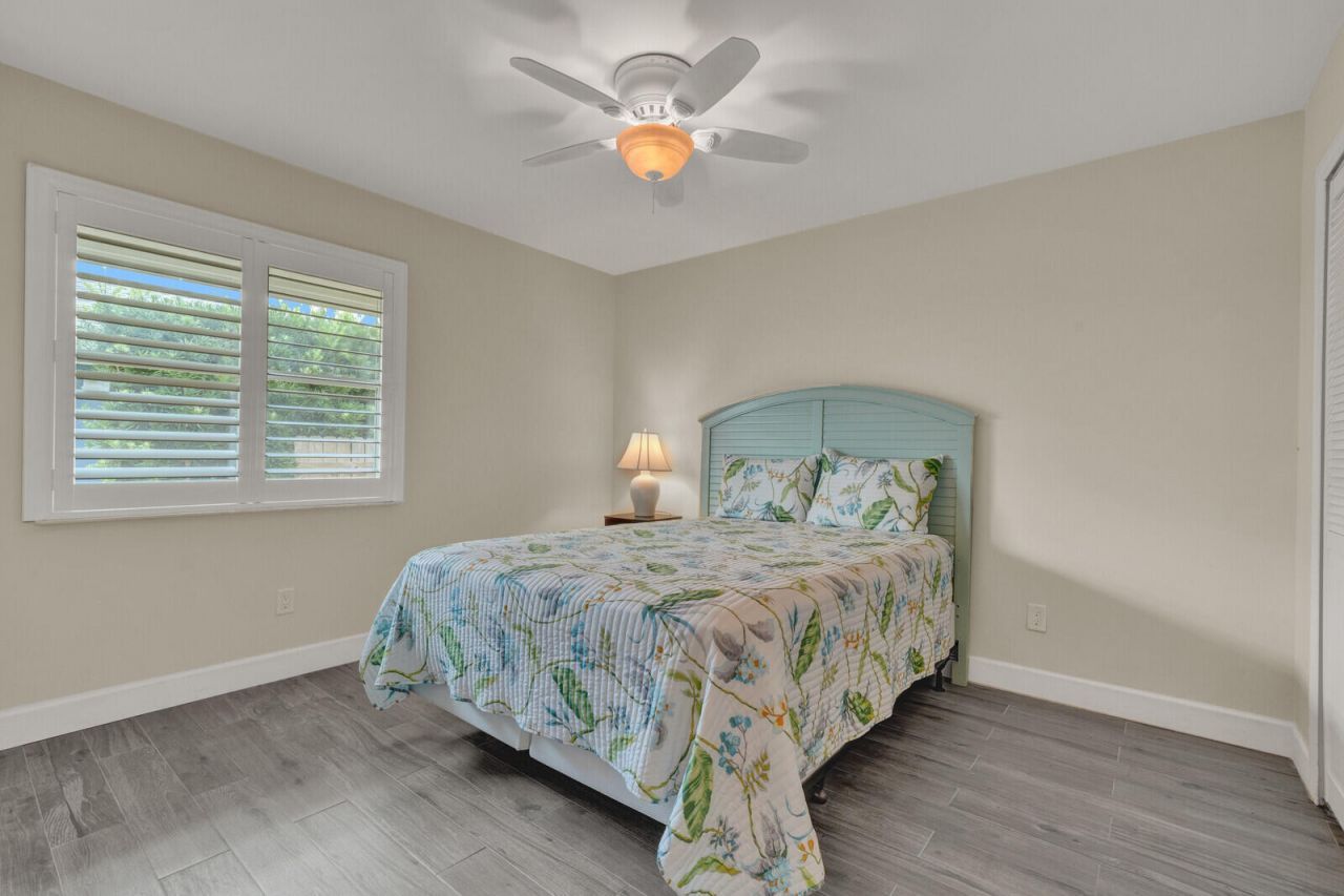 7986 SE Trenton Avenue, Hobe Sound, FL 33455 Photo