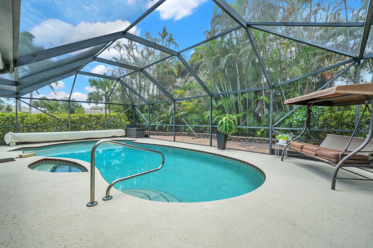 7986 SE Trenton Avenue, Hobe Sound, FL 33455 Photo