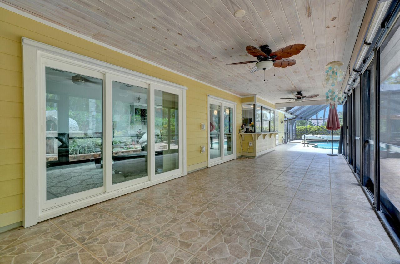 7986 SE Trenton Avenue, Hobe Sound, FL 33455 Photo