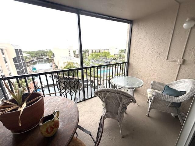 4 Royal Palm Way, Boca Raton, FL 33432 Photo